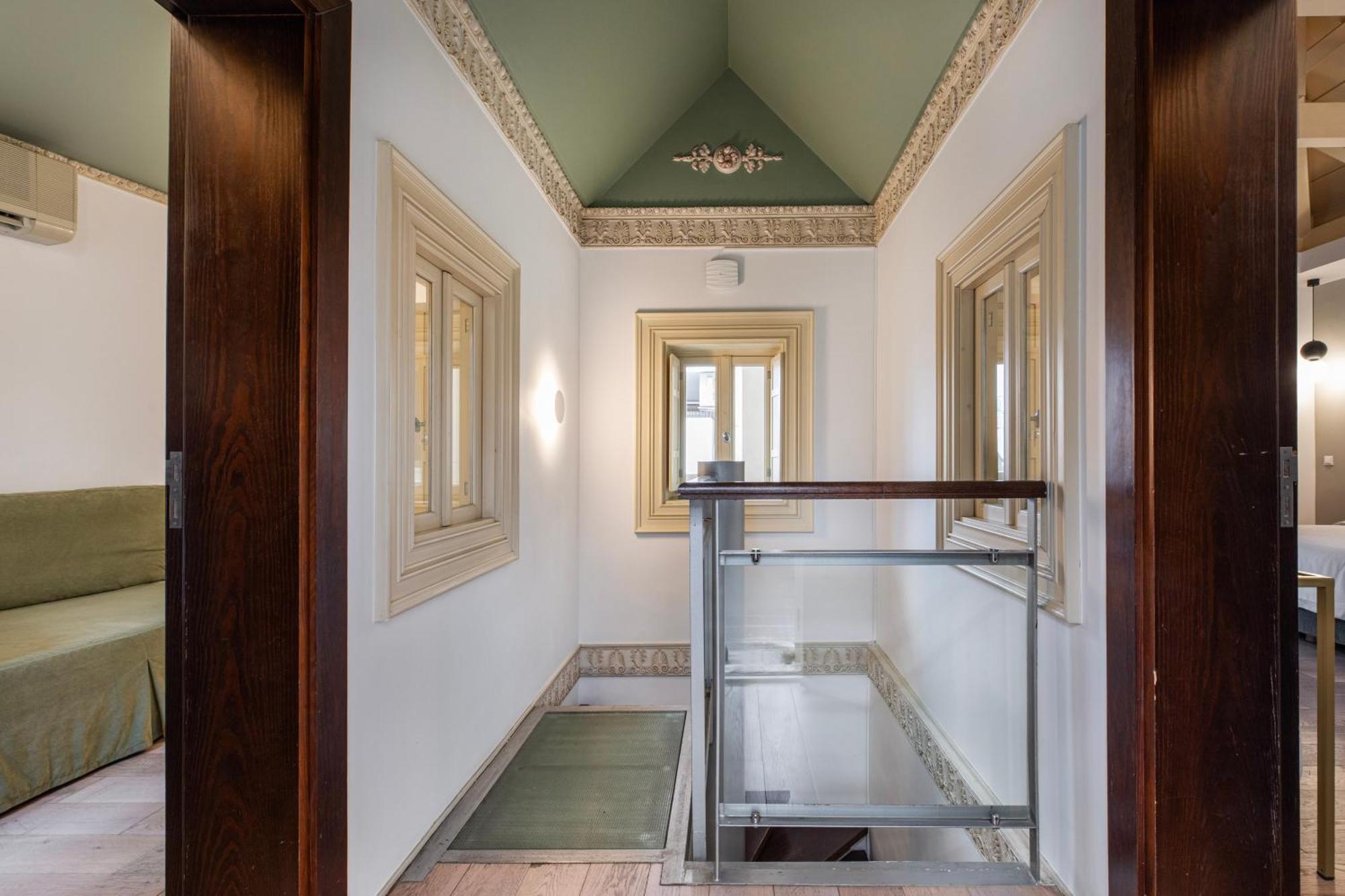 Genesis Grande Acropolis Hill Villa Атина Екстериор снимка